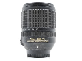 Nikon AF-S DX Nikkor 18-140mm f/3.5-5.6G ED VR