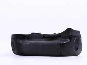 Nikon MB-D10 Battery Grip