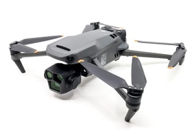 DJI Mavic 3 Pro Cine Premium Combo