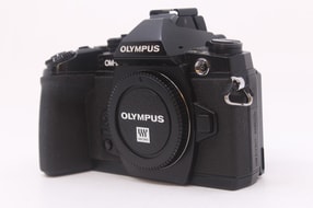 Olympus OM-D E-M1