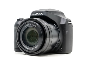 Panasonic Lumix DMC-FZ82