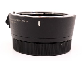 Sigma MC-21 Converter - Canon EF to L Fit