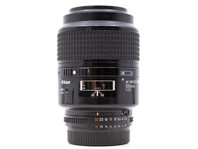 Nikon AF Nikkor 105mm f/2.8 Micro