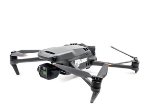 DJI Mavic 3 Cine Premium Combo