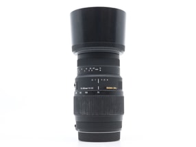 Sigma 70-300mm f/4-5.6 DG Macro - Canon EF Fit