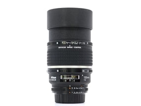 Nikon AF DC Nikkor 135mm f/2