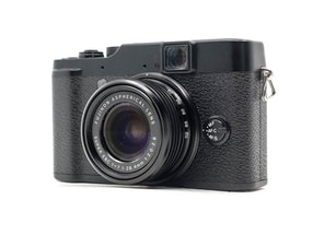 Fujifilm X10