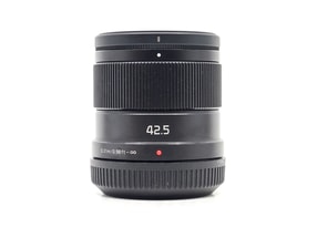 Panasonic Lumix G 42.5mm f/1.7 ASPH Power O.I.S.