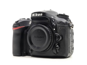Nikon D7200