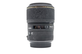 Sigma 105mm f/2.8 EX DG Macro - Canon EF Fit