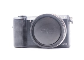 Sony Alpha A5000