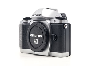 Olympus OM-D E-M10