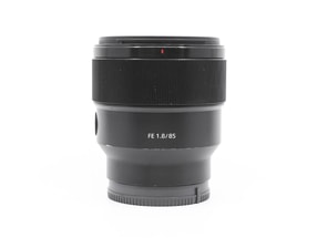 Sony FE 85mm f/1.8