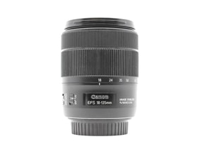 Canon EF-S 18-135mm f/3.5-5.6 IS USM