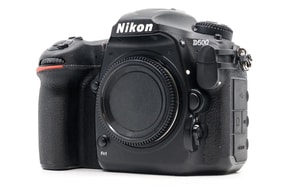 Nikon D500