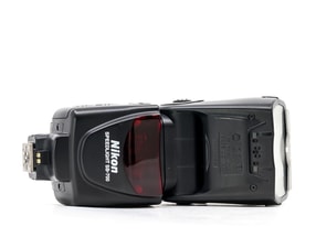 Nikon SB-700 Speedlight