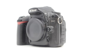 Nikon D90