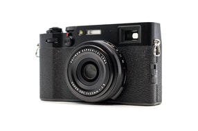 Fujifilm X100V