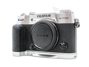 Fujifilm X-T50