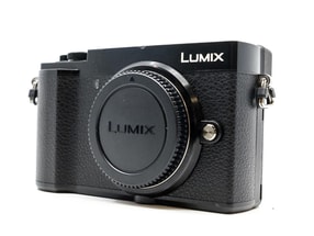 Panasonic Lumix DC-GX9