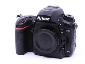 Nikon D750