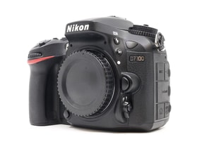 Nikon D7100