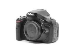 Nikon D5200