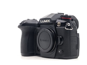 Panasonic Lumix DC-G9