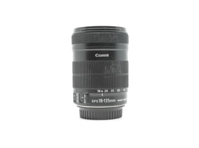 Canon EF-S 18-135mm f/3.5-5.6 IS