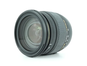 Sigma 18-50mm f/2.8 EX DC - Nikon Fit