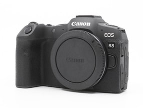 Canon EOS R8