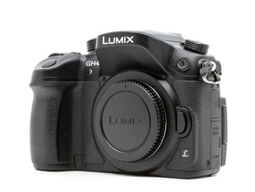 Panasonic Lumix DMC-GH4R
