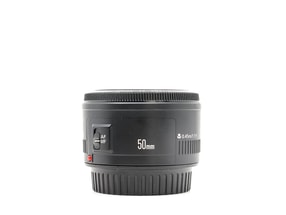 Canon EF 50mm f/1.8 II