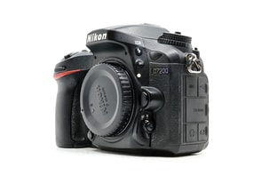 Nikon D7200