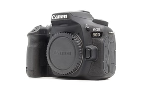 Canon EOS 90D