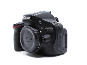 Nikon D5100