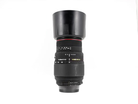 Sigma 70-300mm f/4-5.6 D APO DG Macro - Nikon Fit
