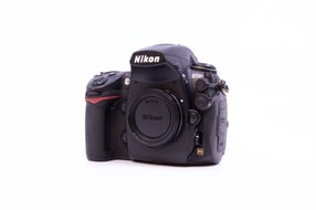 Nikon D700