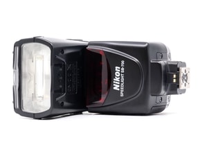 Nikon SB-700 Speedlight