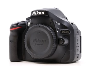 Nikon D5200