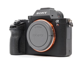 Sony Alpha A7R II