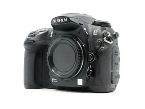 Fujifilm FinePix S5 Pro