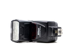 Nikon SB-700 Speedlight