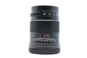 7Artisans 50mm f/1.05 - Canon RF Fit