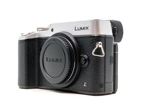 Panasonic Lumix DMC-GX8