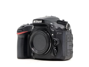 Nikon D7100