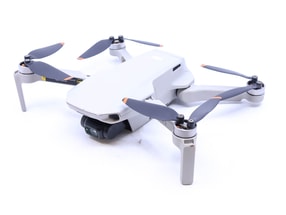 DJI Mini 2 Fly More Combo