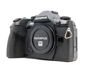 Olympus OM-D E-M1 Mark II