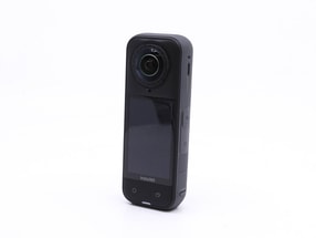 Insta360 X5