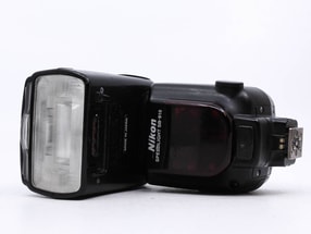 Nikon SB-910 Speedlight